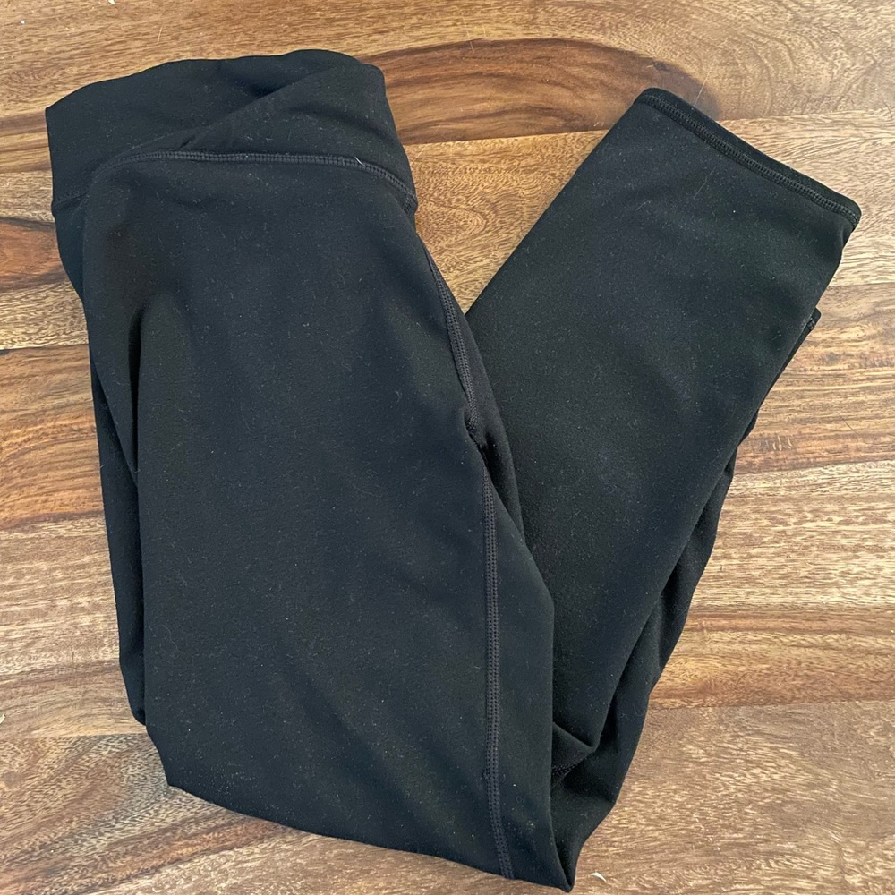 Fabletics Black Capri Leggings Small